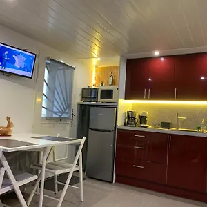 Charmante Petite Maison En Pierre, Entièrement Rénovée. Hébergement de vacances Satillieu
